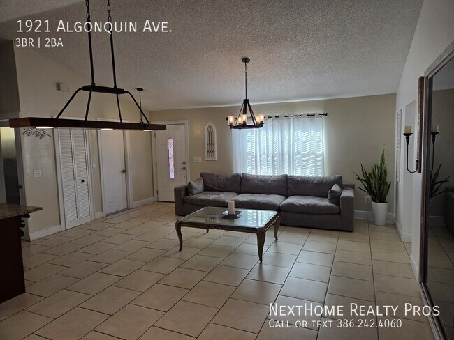 Foto del edificio - 1921 Algonquin Ave