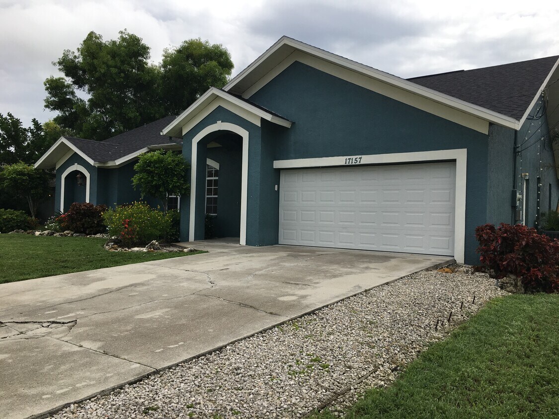 17157 Oriole Rd, Fort Myers, FL 33967 House Rental in Fort Myers, FL