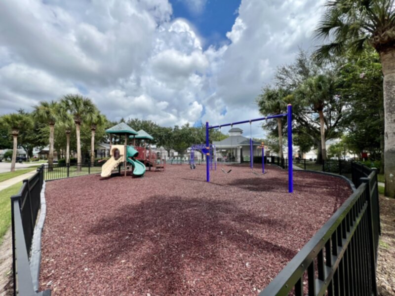 Primary Photo - 4 bedroom 2 bath home Near UCF Lawn Servic...