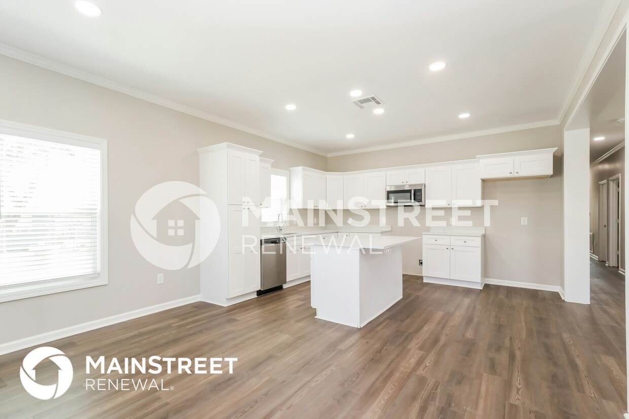 Foto principal - 8516 Kellett St