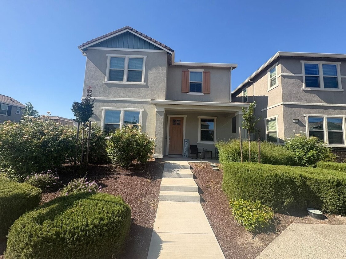 Photo - 1839 Yellowwood Ave Sacramento, CA 95834
