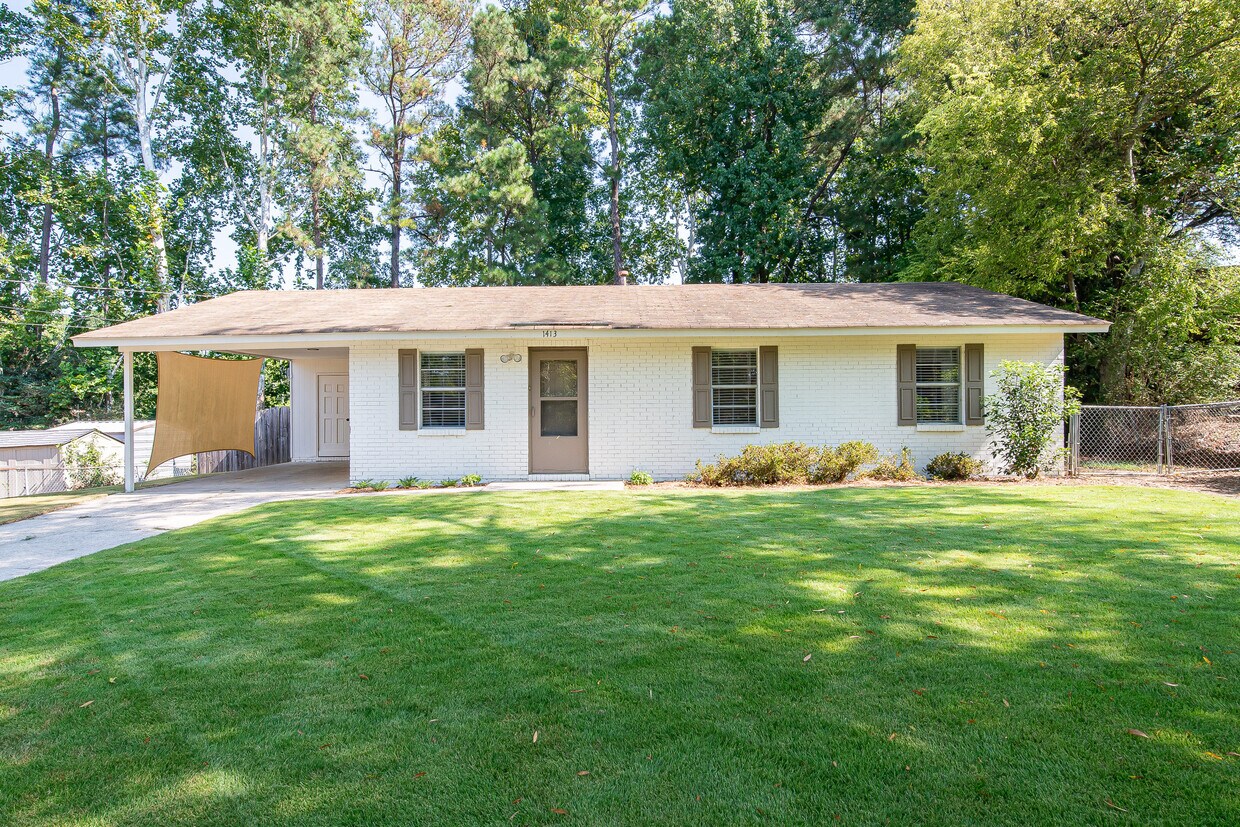 Foto principal - 1413 Steeple Ct