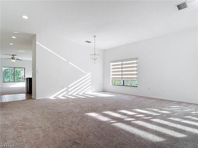 Foto del edificio - 4790 Corrado Ave