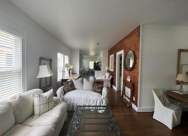 Foto del edificio - 3013 West Ave