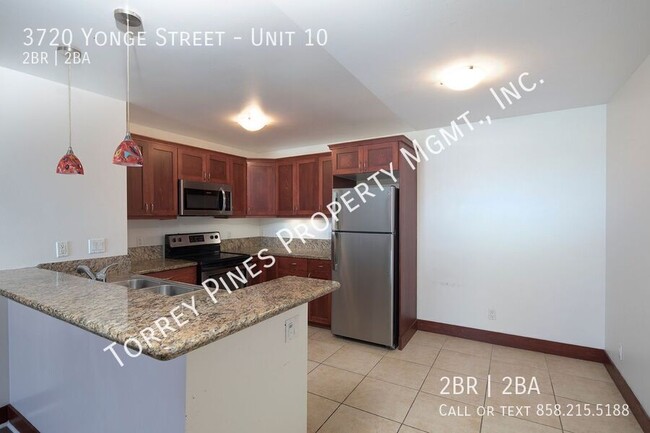 Foto del edificio - 3720 Yonge St