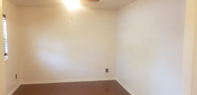 Building Photo - 5734 S Madison Pl