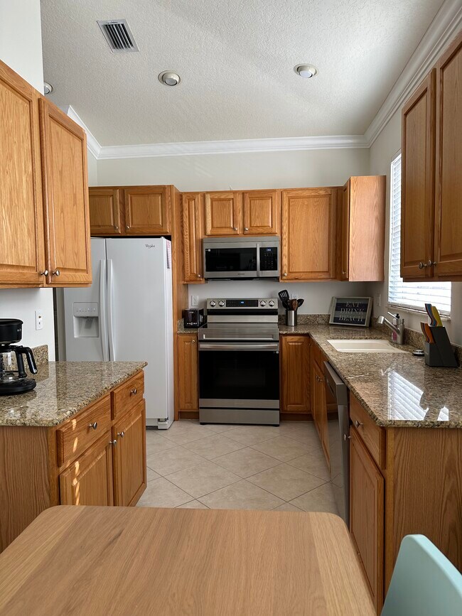 Foto del edificio - 8103 Mulligan Cir