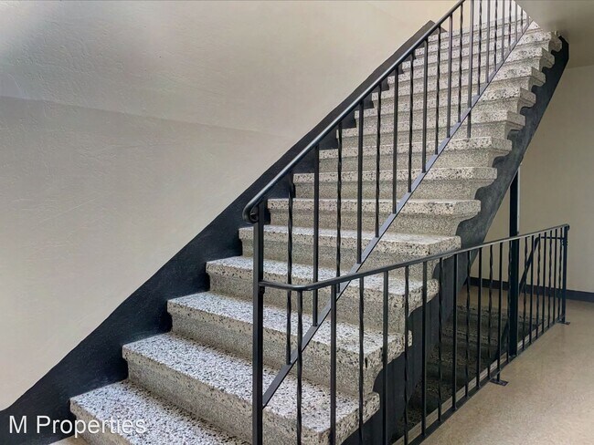 Foto del edificio - 1 br, 1 bath House - 233 29th Street Unit# 2
