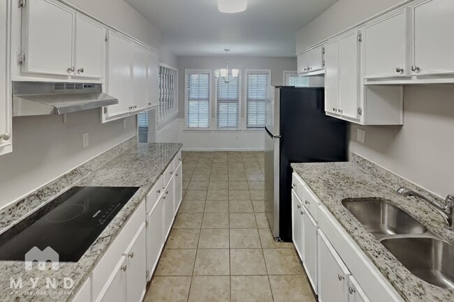 Building Photo - 7002 Timber Rise Cove