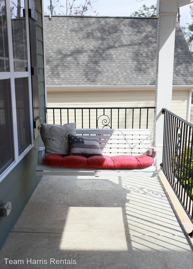 Foto del edificio - 4 br, 2.5 bath House - 51 Springside Drive