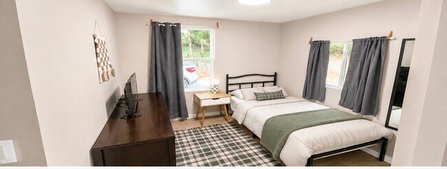 Main floor (twin bedroom) - 14410 Goodrich Dr NW