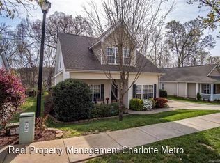 Foto principal - 3 br, 2.5 bath House - 13526 Glencreek Lane