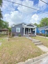 Building Photo - 2125 Alaska St