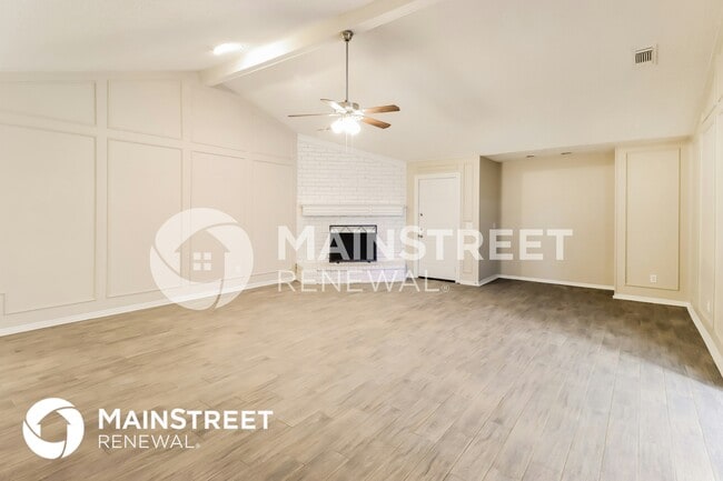 Foto del edificio - 2517 Dove Creek Ln