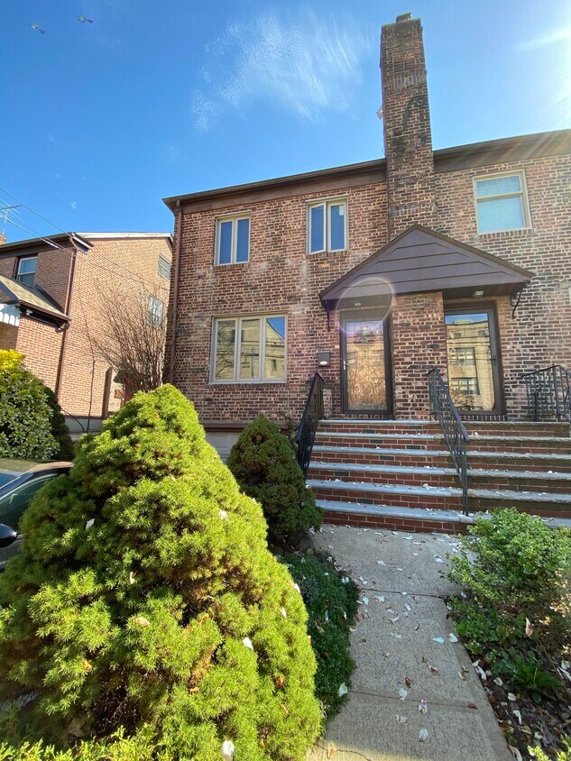 16910 29th Ave, Queens, NY 11358 House Rental in Queens, NY