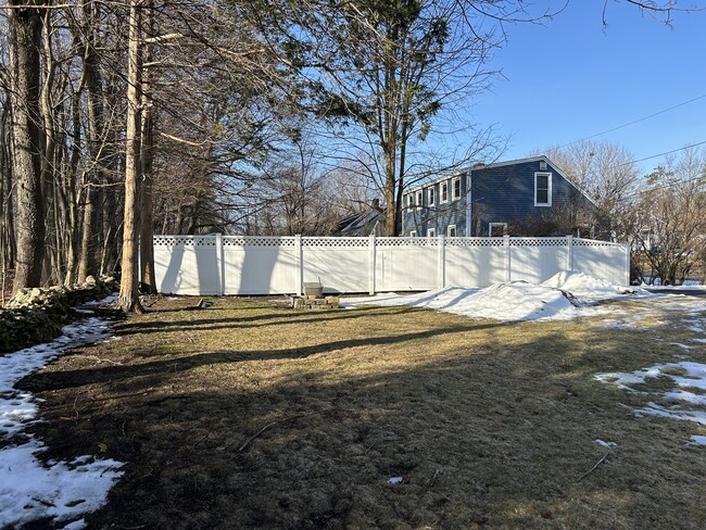 Building Photo - 33 Highland Park Rd