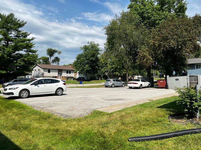 Foto del edificio - $1,050 | 2 Bedroom, 1 Bathroom Apartment | No Pets | Available for an August 1st, 2026 Move In!