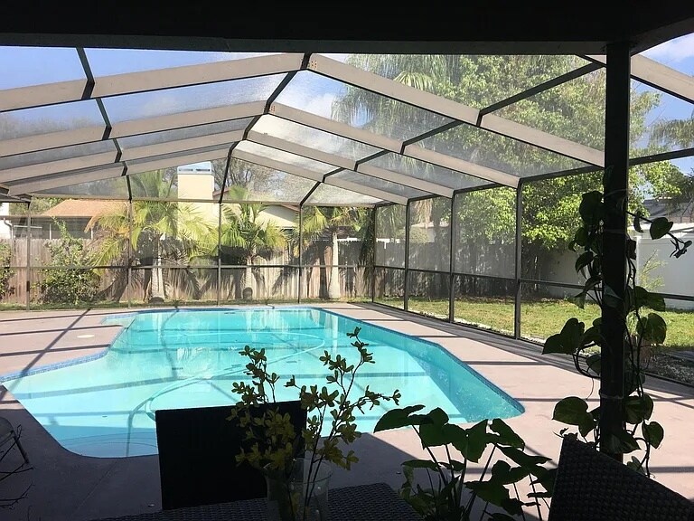 Pool - 8263 124th Ter