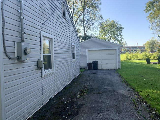 Foto del edificio - 77 Mill St