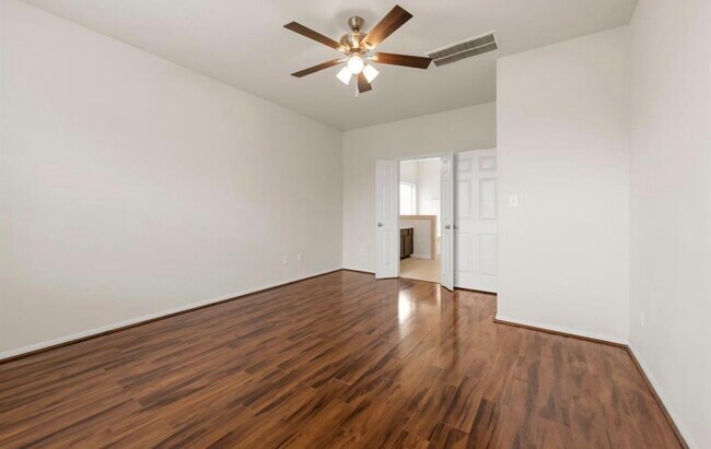 Building Photo - 15110 Spring Sun Ct