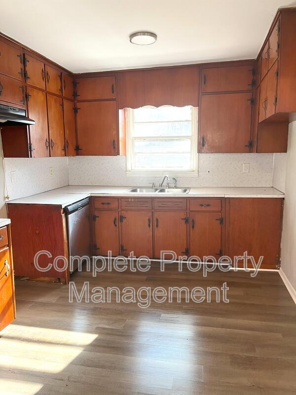 Building Photo - 441 Orchid Rd