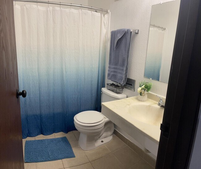 Sunrise apartments 320 Lee Ave Bullhead City, AZ Apartments for Rent in Bullhead City