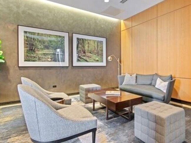 Foto del edificio - 600 N Lake Shore Dr