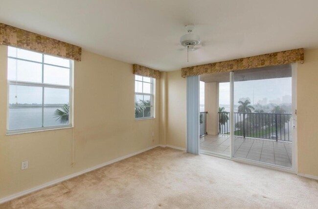 Foto del edificio - 1801 N Flagler Dr