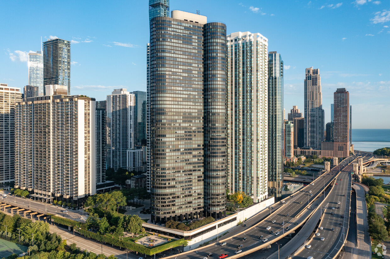 Foto principal - Harbor Point Tower