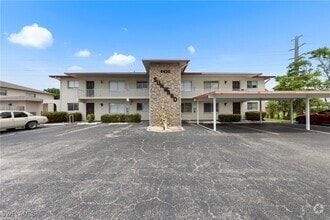 Building Photo - 4420 Santa Barbara Blvd
