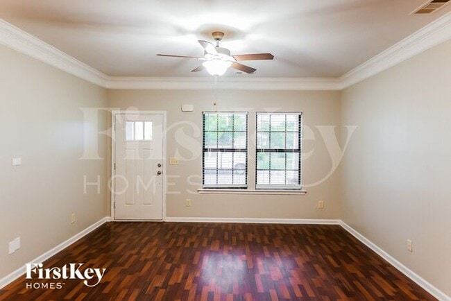 Foto del edificio - 601 Enclave Ln