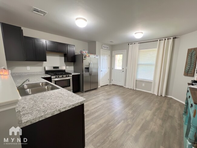 Foto del edificio - 726 W Lola Dr