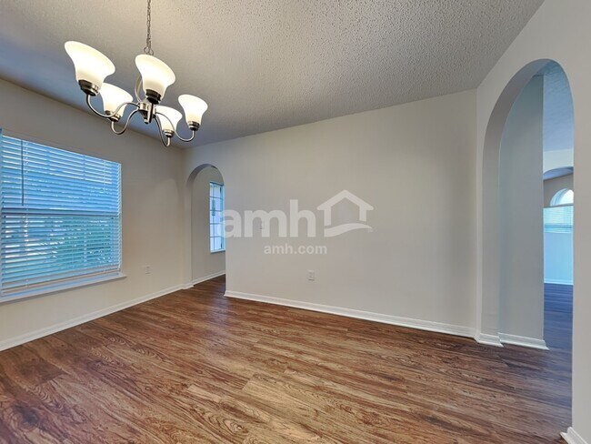 Foto del edificio - 3416 Steelgate Ct