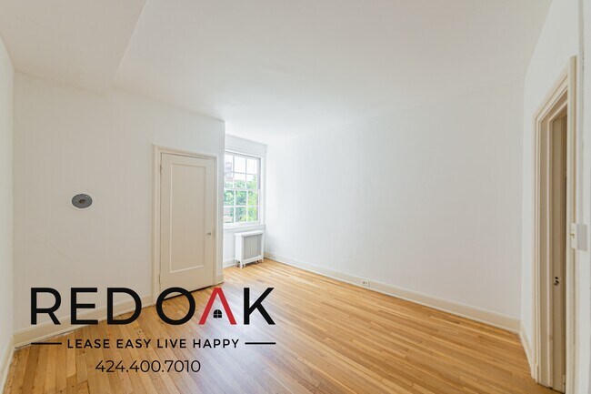 Foto del edificio - 3278 Wilshire Blvd