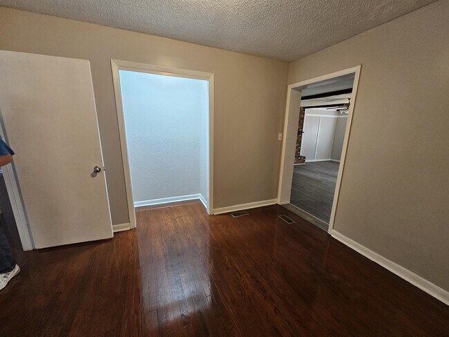 Foto del edificio - 1672 Wellons Dr