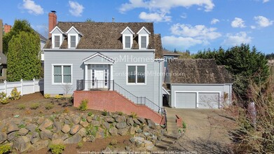 Building Photo - 1630 NW Barnsley Ct