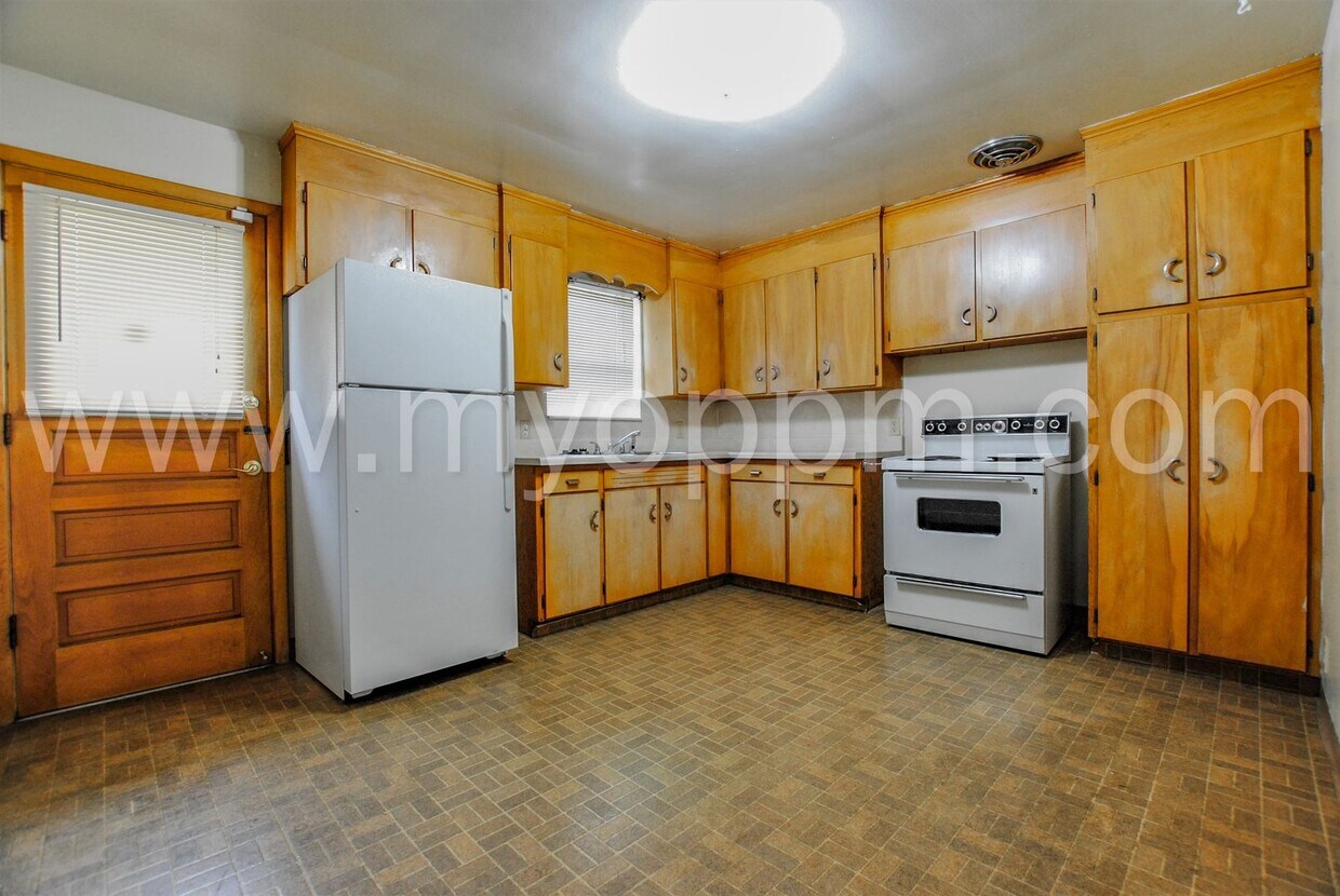 Foto principal - ALANSCO 3325/3327 N 61 ST