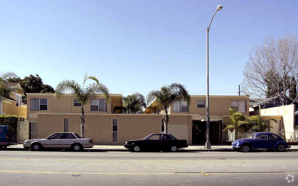 Building Photo - 1135-1145 Pacific Ave
