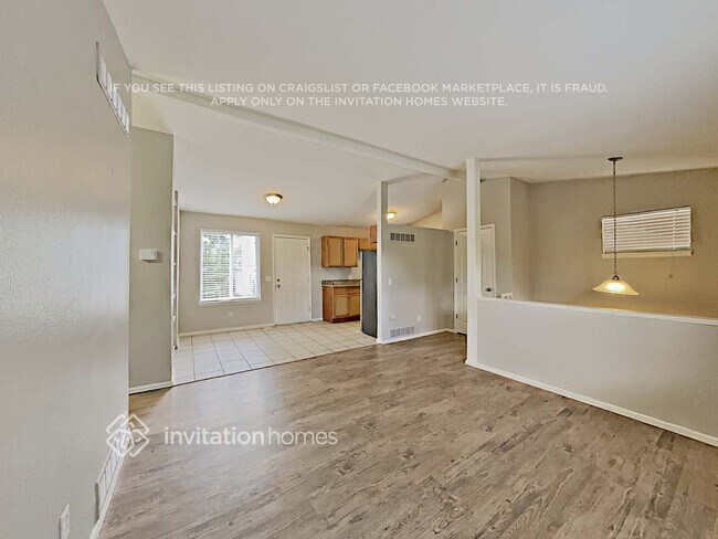 Building Photo - 17032 E Wagontrail Pkwy