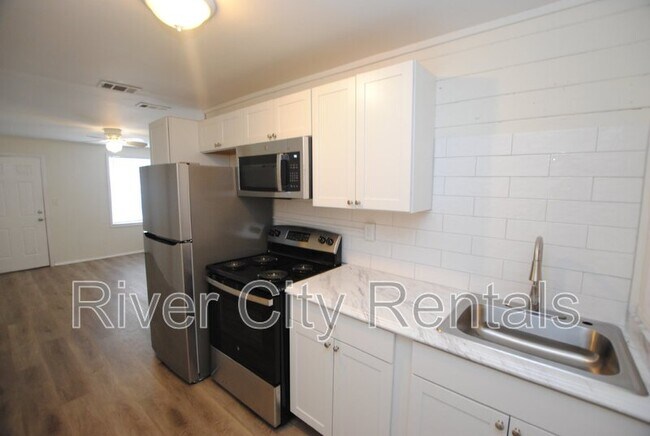 Foto del edificio - 321 10th St S