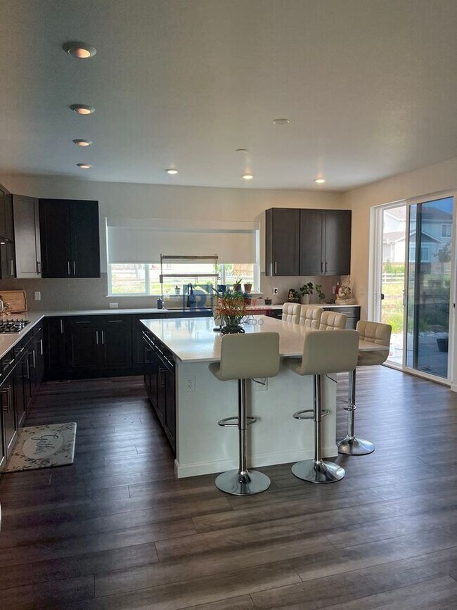 Foto del edificio - 10879 Hayloft St