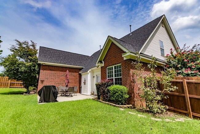 Foto del edificio - Beautiful Home in Evans!