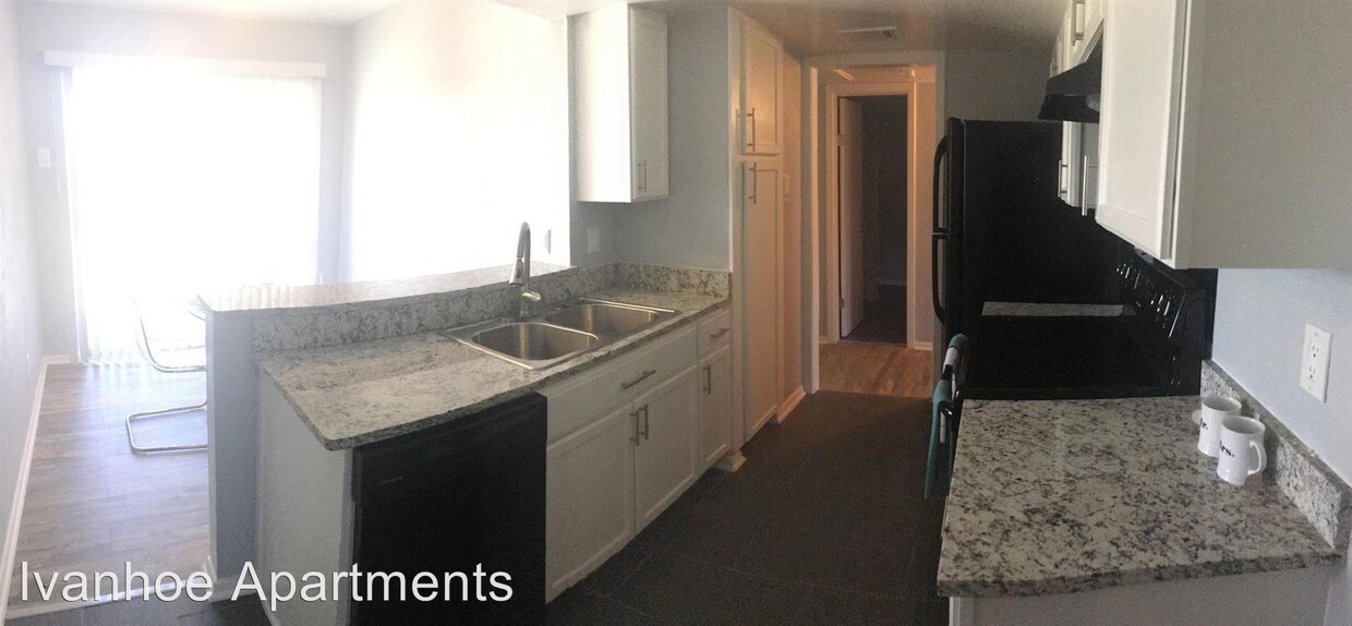 Foto principal - 8900 Park Ln