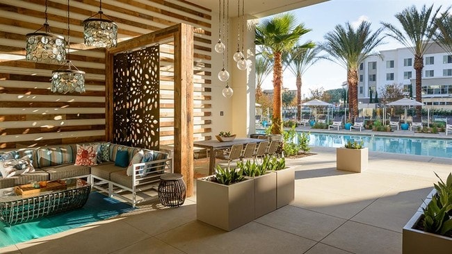 Mega Cabana off the Oasis Pool - Vantis Apartments