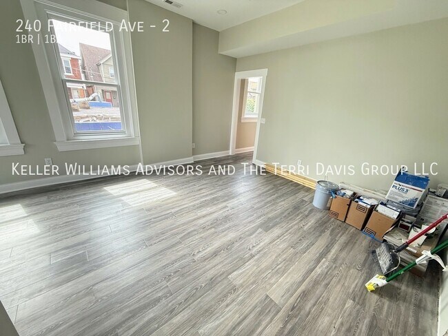 Building Photo - 240 Fairfield Ave