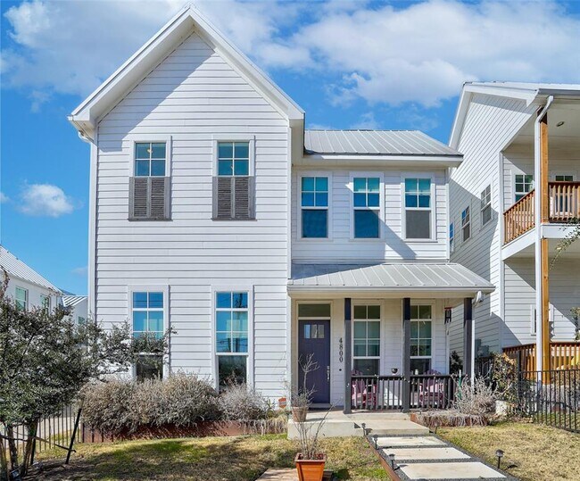 Foto del edificio - 4800 Springdale Rd