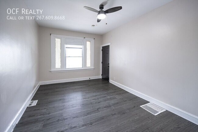 Foto del edificio - 5847 Willows Ave