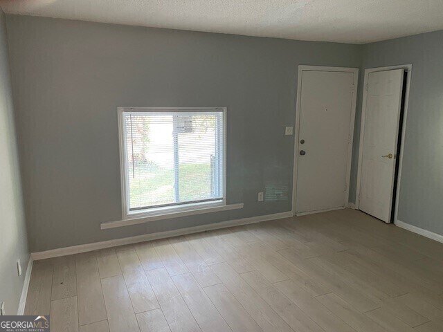 Foto del edificio - 8202 Attleboro Dr