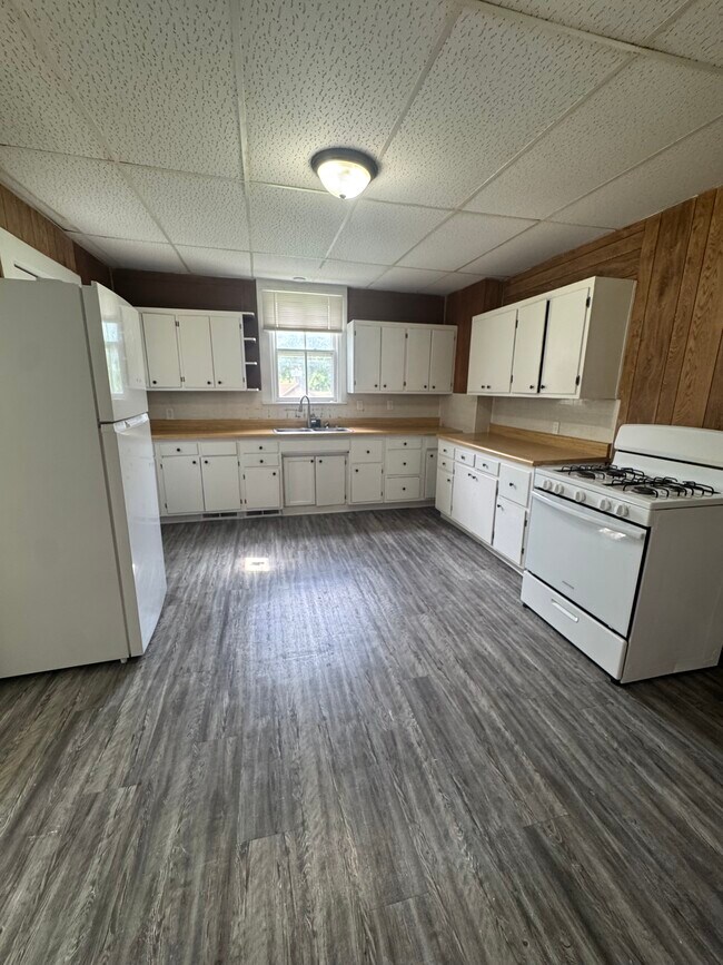 Foto del edificio - 1529 W 6th St