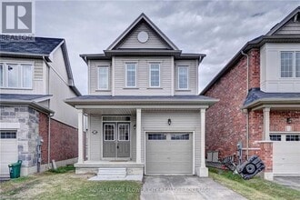 Building Photo - 15 Blacksmith Dr